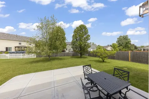 905 Churchill Drive Plano IL 60545
