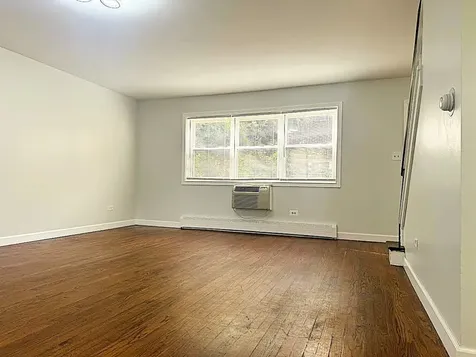 6911 North Ridge Boulevard Chicago IL 60645