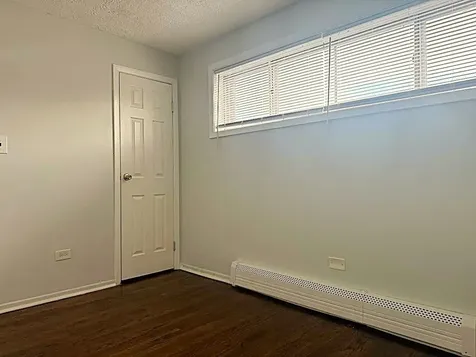 6911 North Ridge Boulevard Chicago IL 60645