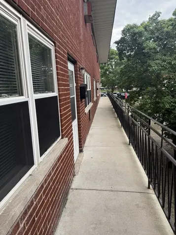 6911 North Ridge Boulevard Chicago IL 60645