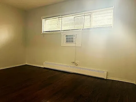 6911 North Ridge Boulevard Chicago IL 60645
