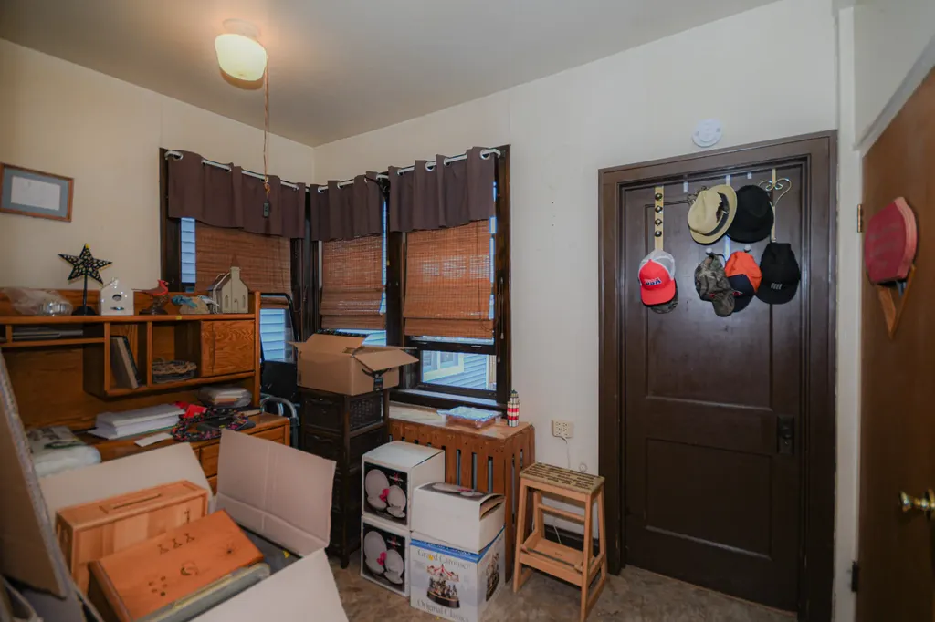 3450 North Claremont Avenue Chicago IL 60618