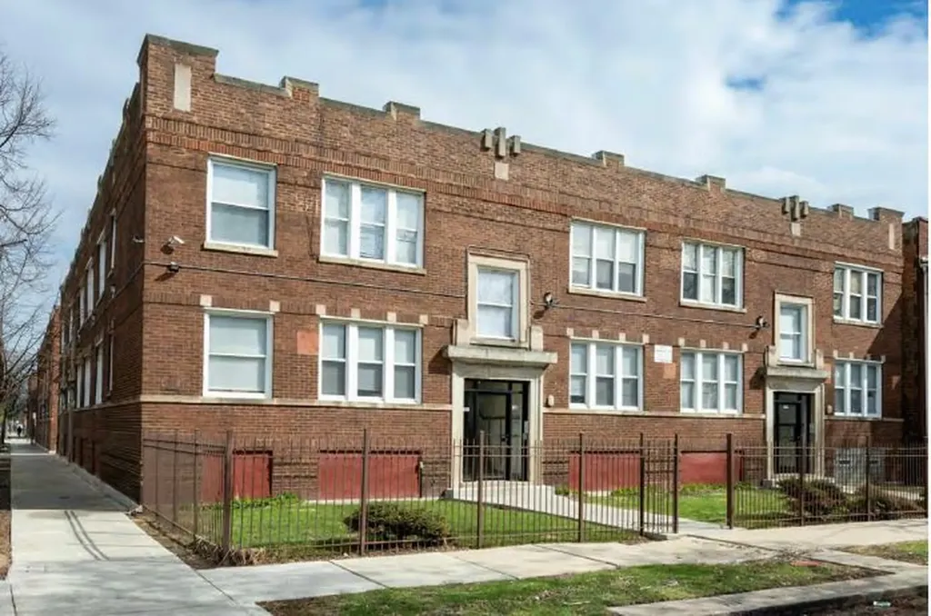 7601-05 South Peoria Street Chicago IL 60620