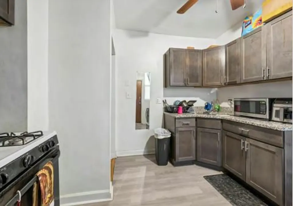 7601-05 South Peoria Street Chicago IL 60620