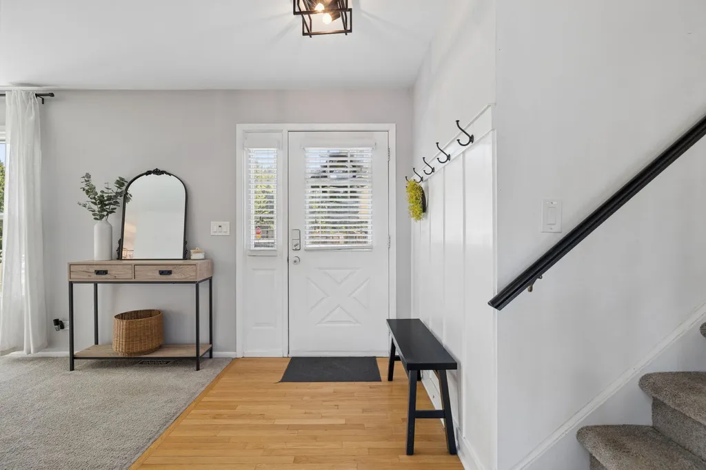 6504 Fernwood Drive Lisle IL 60532