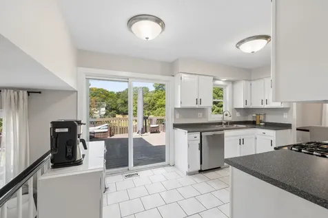 6504 Fernwood Drive Lisle IL 60532