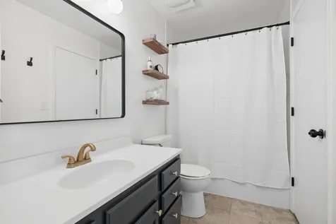 6504 Fernwood Drive Lisle IL 60532