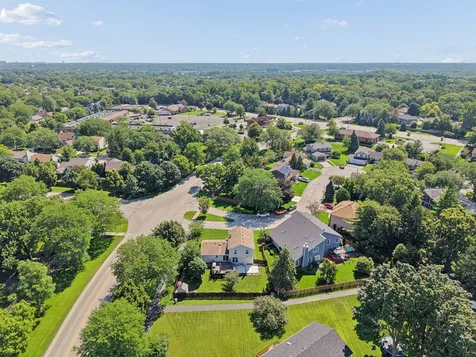 6504 Fernwood Drive Lisle IL 60532