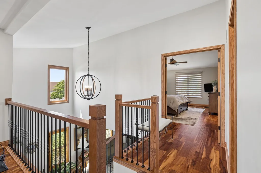 328 Cromwell Court Westmont IL 60559