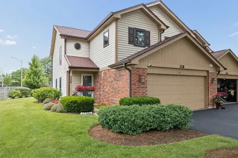 328 Cromwell Court Westmont IL 60559