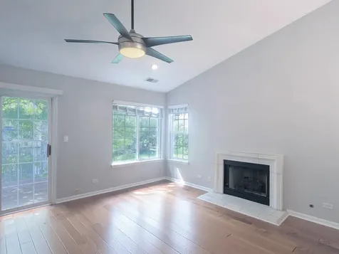 2436 Madiera Lane Buffalo Grove IL 60089