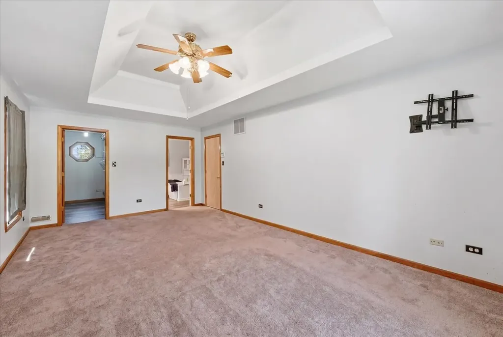 16020 South Howard Street Plainfield IL 60586