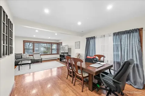 4962 North Mason Avenue Chicago IL 60630