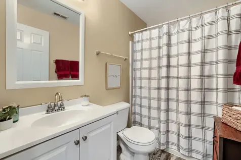 233 Nicole Drive South Elgin IL 60177