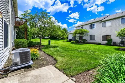 233 Nicole Drive South Elgin IL 60177