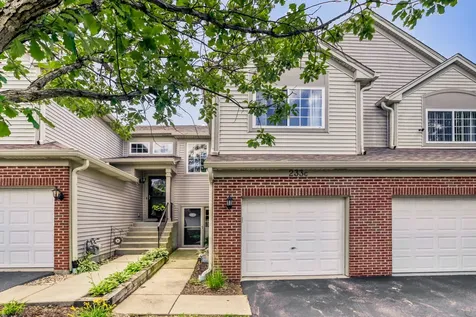233 Nicole Drive South Elgin IL 60177