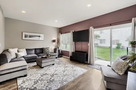 233 Nicole Drive South Elgin IL 60177