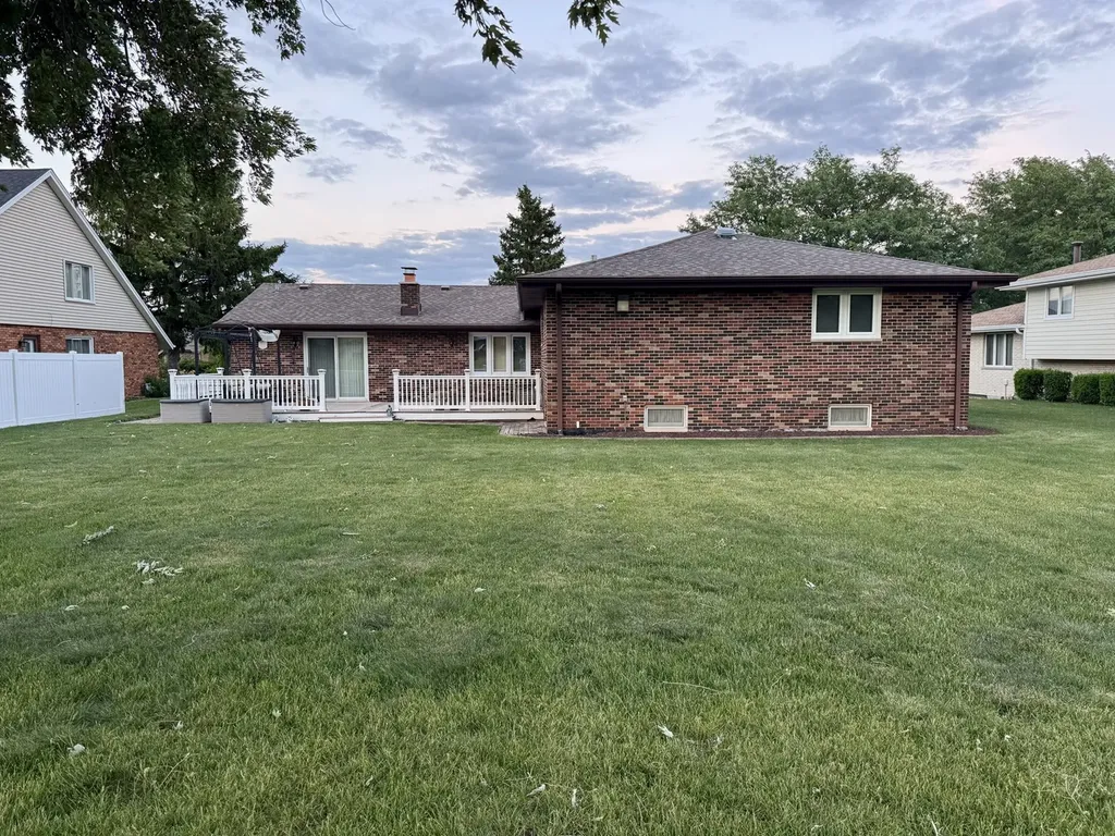 14234 Meadowview Court Orland Park IL 60462