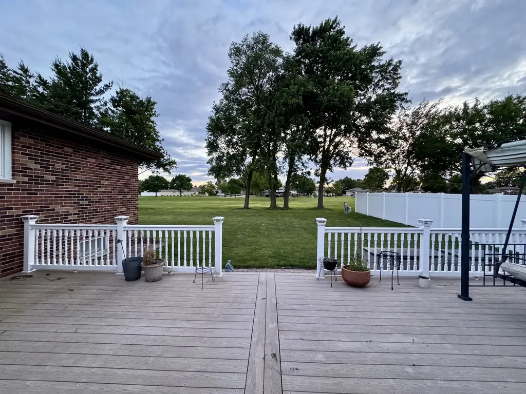 14234 Meadowview Court Orland Park IL 60462