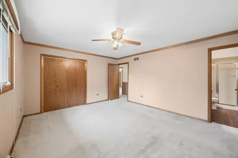 14234 Meadowview Court Orland Park IL 60462