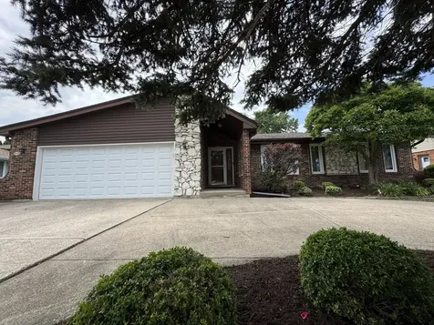 14234 Meadowview Court Orland Park IL 60462