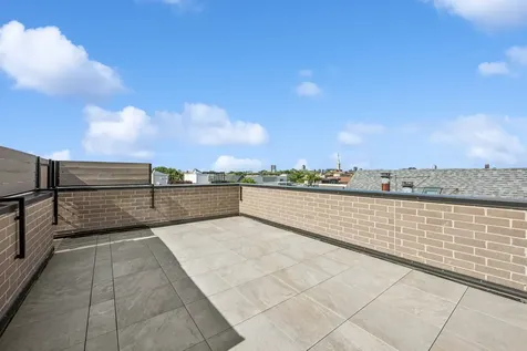 1644 West Diversey Parkway Chicago IL 60614