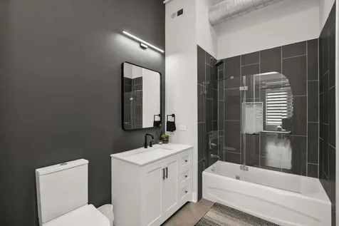 6 South Laflin Street Chicago IL 60607