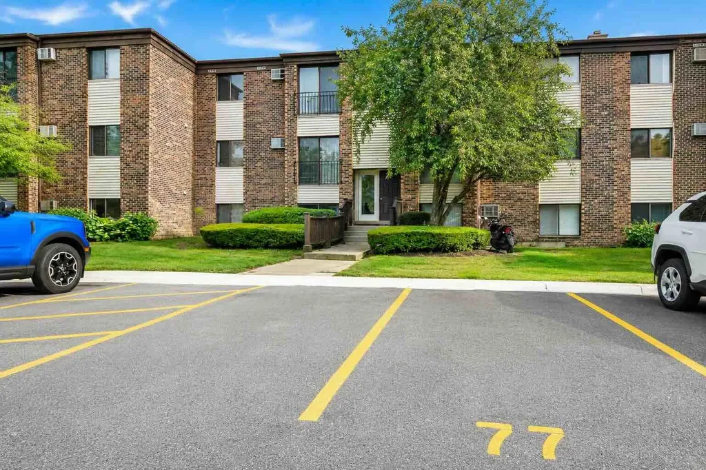156 Dunteman Drive Glendale Heights IL 60139