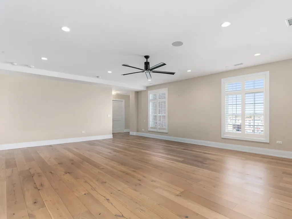 110 South Washington Street Naperville IL 60540