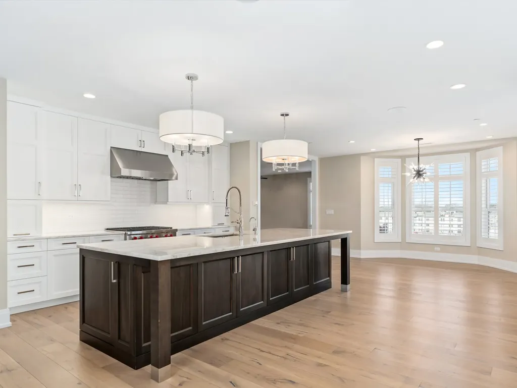110 South Washington Street Naperville IL 60540