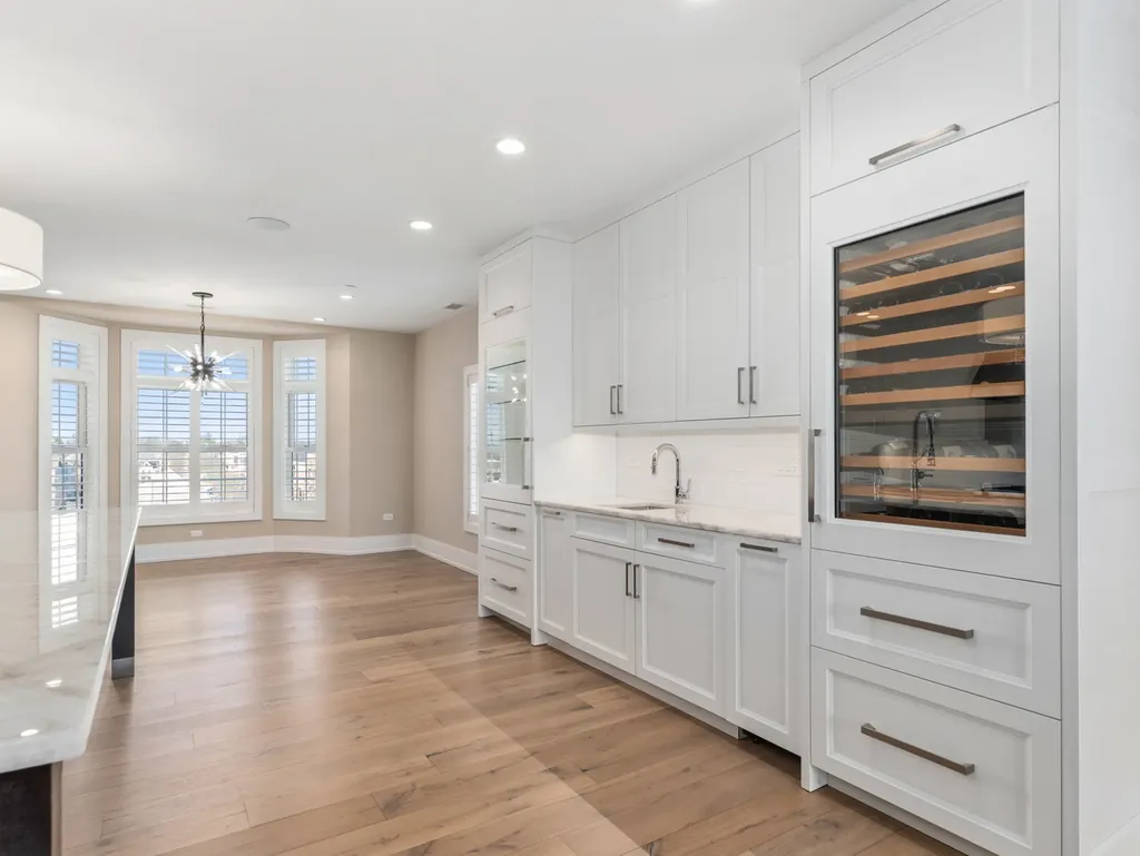 110 South Washington Street Naperville IL 60540