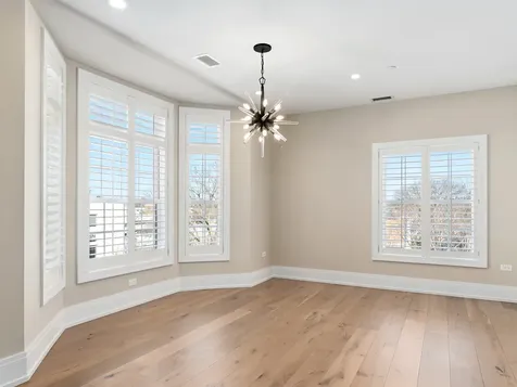 110 South Washington Street Naperville IL 60540