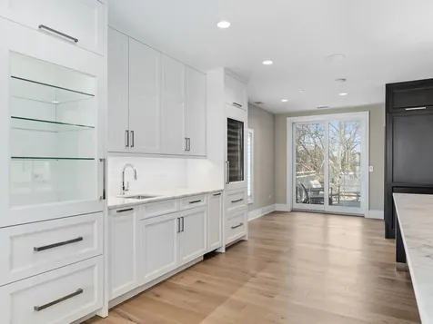 110 South Washington Street Naperville IL 60540