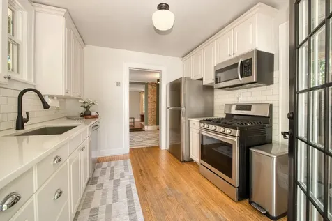 622 Illinois Street Geneva IL 60134