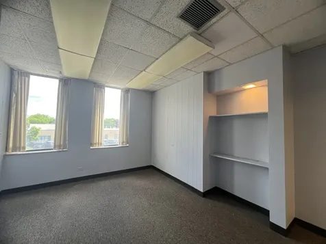 200 East Willow Avenue Wheaton IL 60187