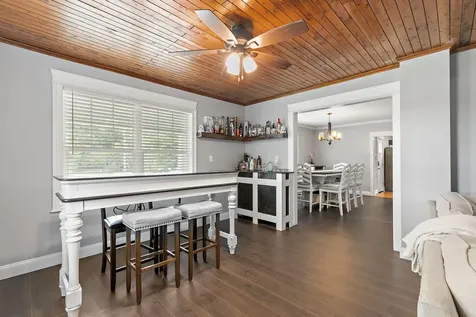 220 North Elm Street Leland IL 60531