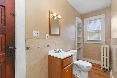 220 North Elm Street Leland IL 60531