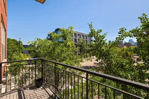 6 South Laflin Street Chicago IL 60607