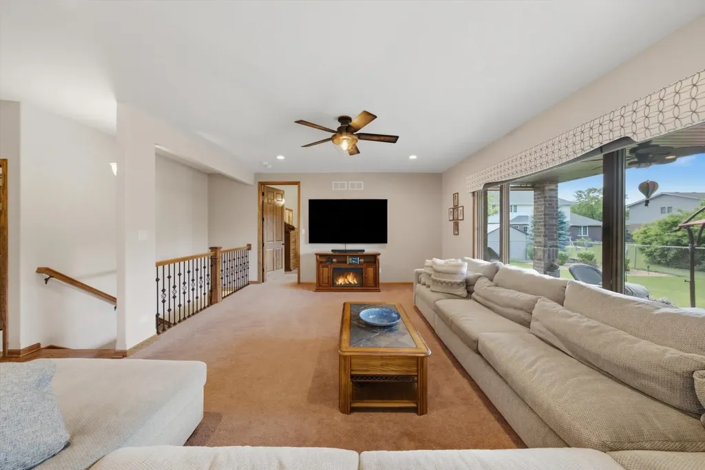 10532 Jacob Drive Mokena IL 60448