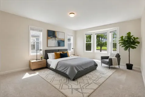 1815 Paddock Court Grayslake IL 60030