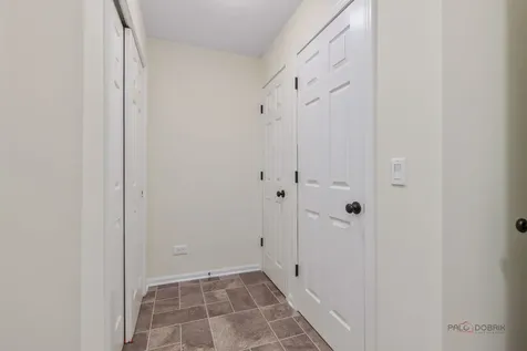 1815 Paddock Court Grayslake IL 60030