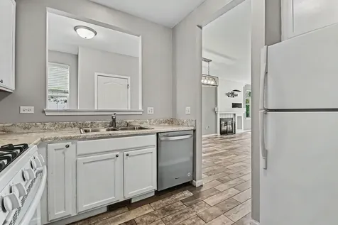 3103 Falling Waters Lane Lindenhurst IL 60046