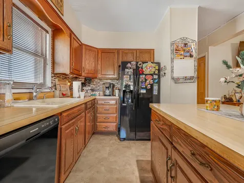 4550 North Kildare Avenue Chicago IL 60630