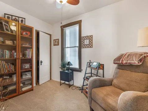 4550 North Kildare Avenue Chicago IL 60630
