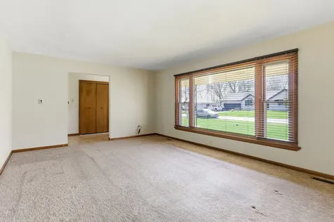 14 Knollwood Place Joliet IL 60433