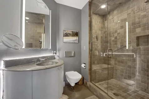 55 West Delaware Place Chicago IL 60610