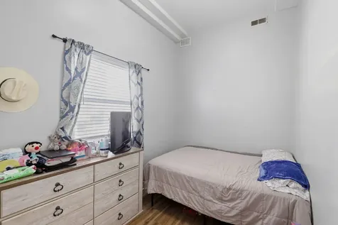5402 West 23rd Street Cicero IL 60804