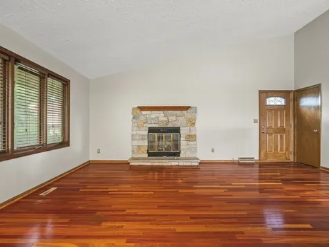 4685 High Point Drive Rockford IL 61114