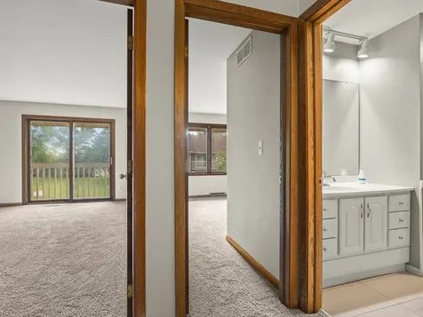 4685 High Point Drive Rockford IL 61114