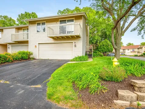 4685 High Point Drive Rockford IL 61114